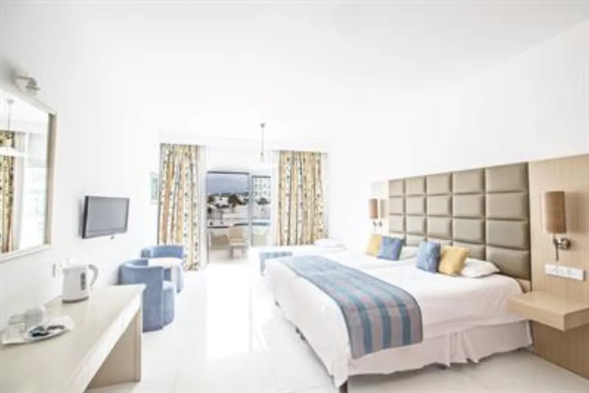 Family Room — Odessa Beach Hotel, Protaras, Cyprus